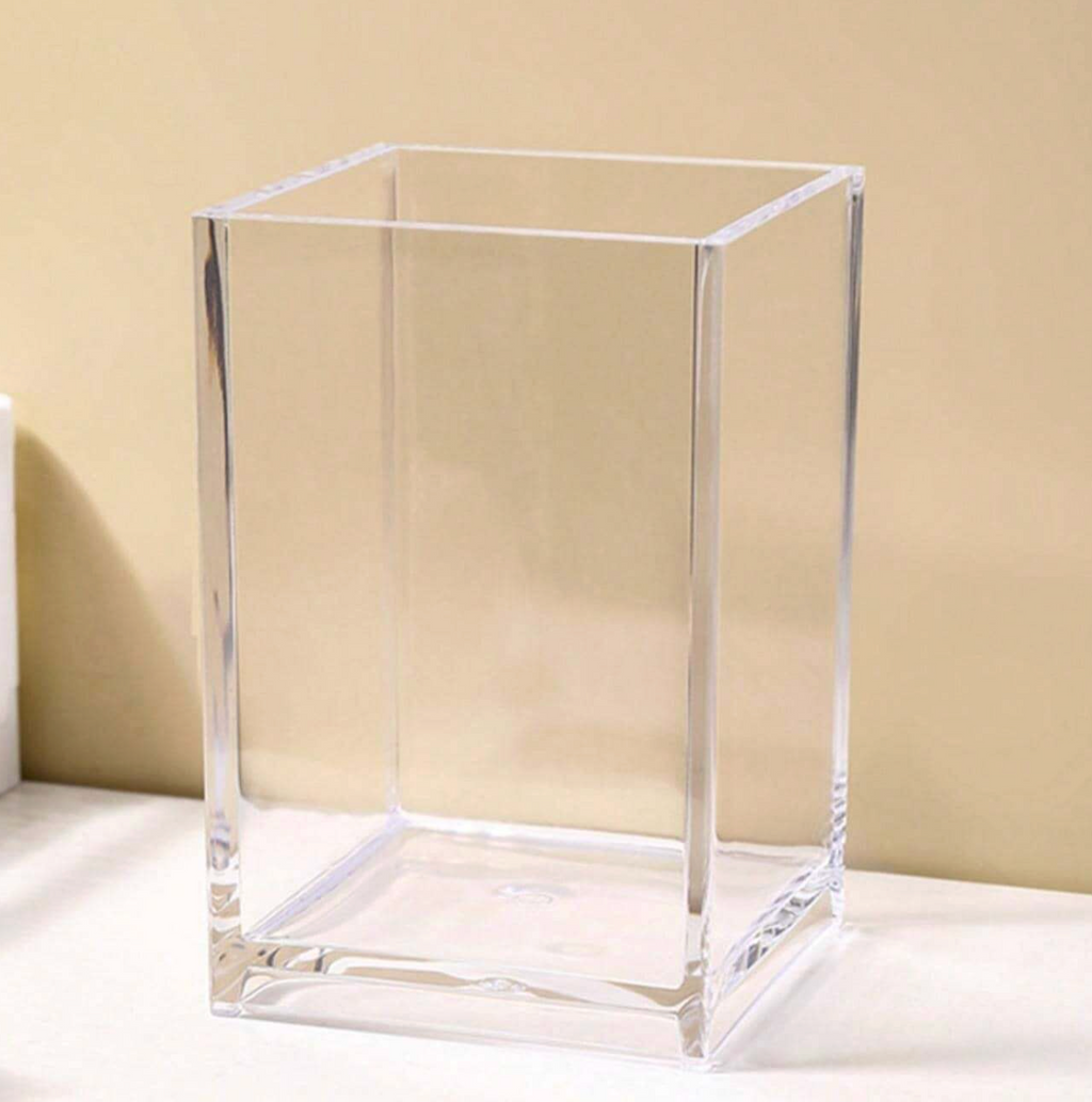 Clear Acrylic Pen holder