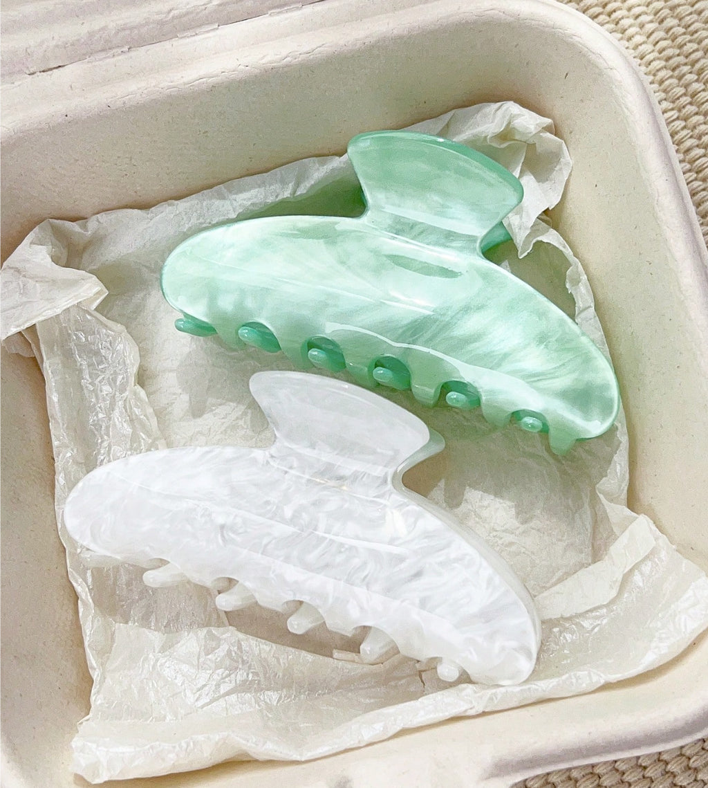 Pearl Marble Hair Claw (jade set)